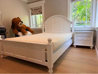 Wood Queen bed set with box spring and mattress