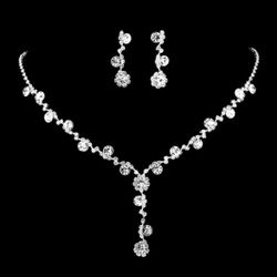 Silver Crystal Rhinestone Necklace & Earrings, Costume/Fashion Jewelry Set for Wedding, Prom, Bridal Party, Bride, Bridesmaid *NEW In Plastic*