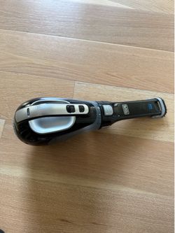 Black & Decker portable vacuum machine