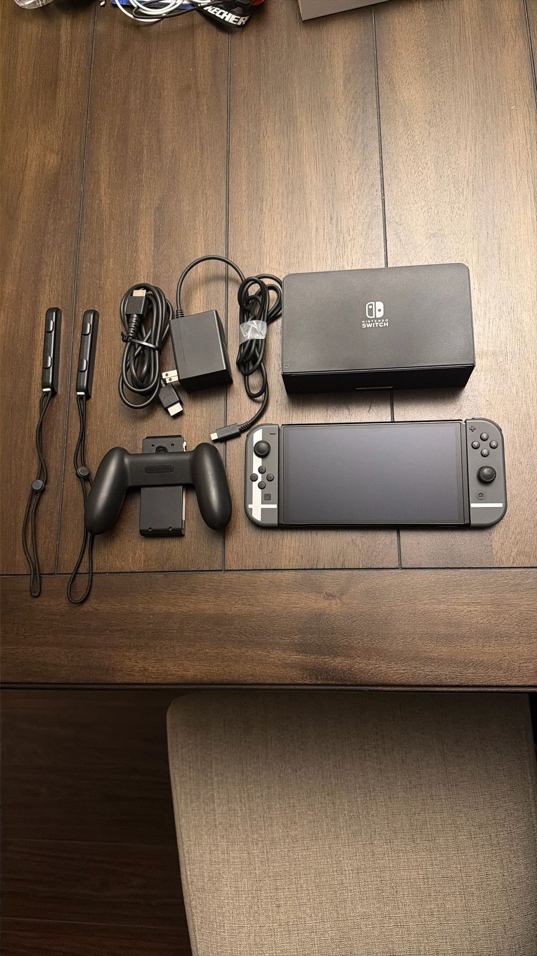 Nintendo Switch OLED Super Smash Bros Edition + Game