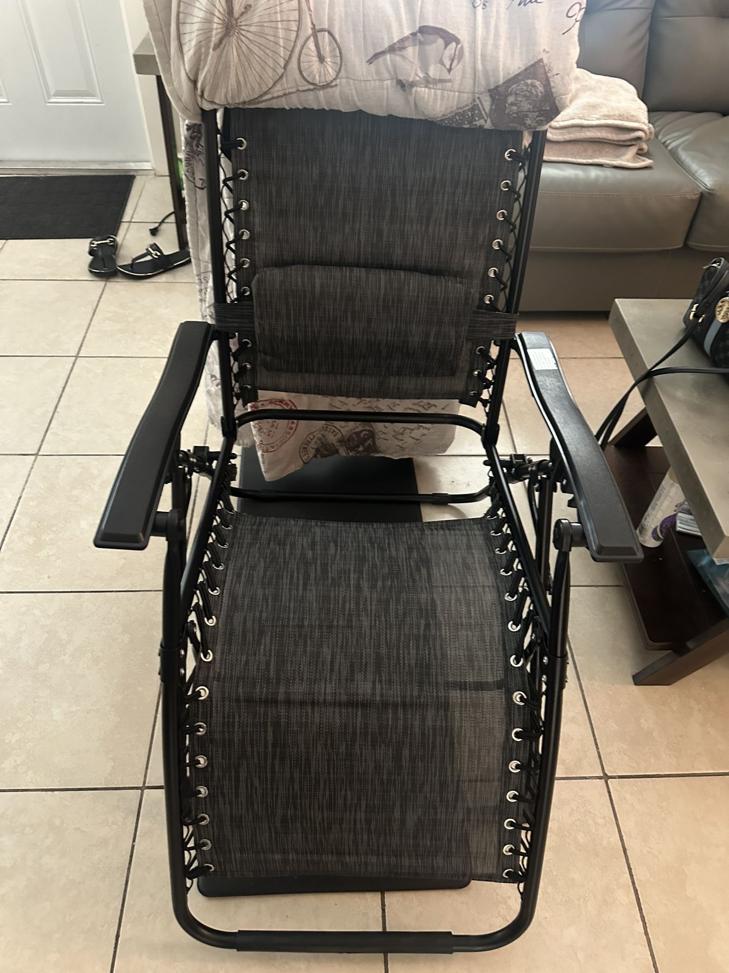 BBL Gravity chair With Wedge