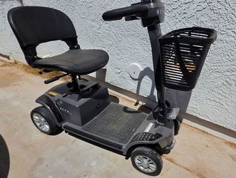 Electric scooter