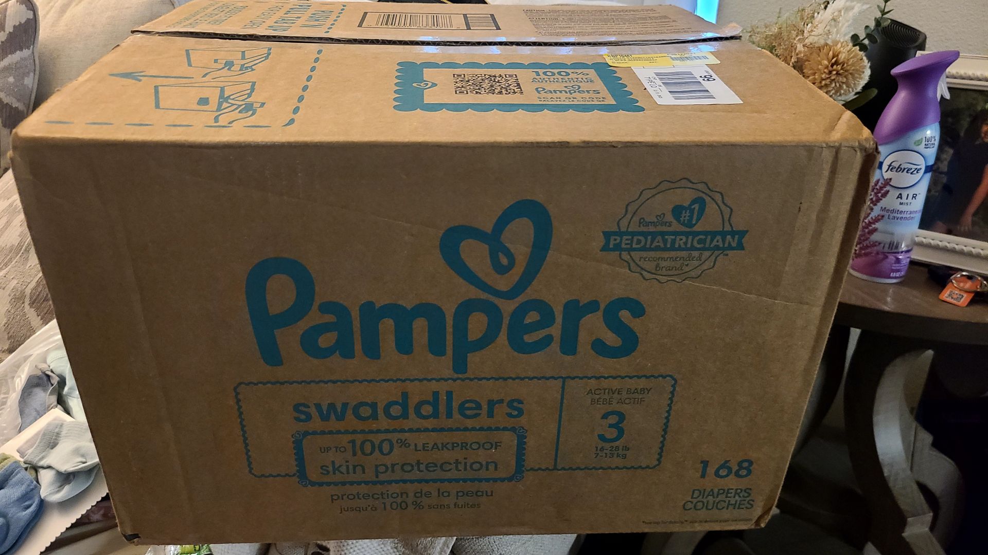 NEW XL BOX OF PAMPERS SWADDLERS SIZE (3)