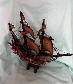 Santa Maria Wood Ship