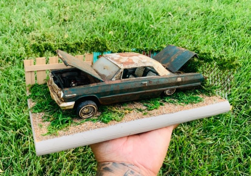 Junk Lowrider Diorama 1/24 Scale