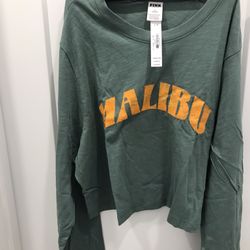 Victoria’s Secret Long Sleeve Top Size  L Green Color 