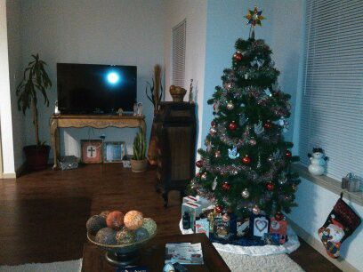 FREE 6ft Christmas Tree 