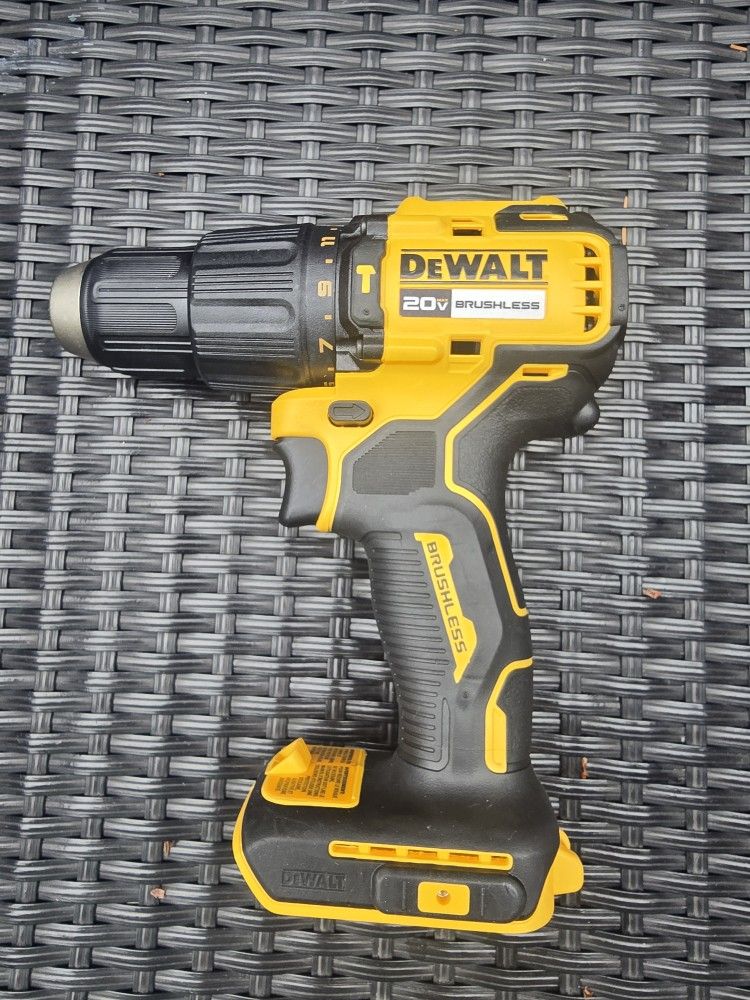 DeWalt DCD798B 20V Max Brushless Cordless 1/2" Hammer Drill, tool only