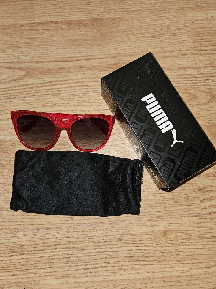 Puma 56mm Cat Eye Sunglasses NWT $30