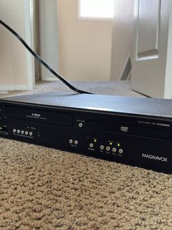 Magnavox DVD/VCR Combo - TESTED
