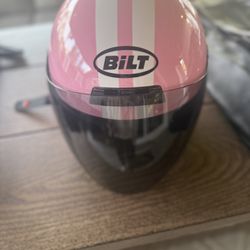 Woman’s Bilt Pink Retro Motorcycle Helmet-like New