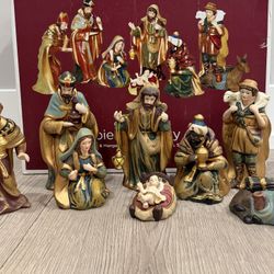 Classic Tidings 9-Piece Nativity Set – Like New