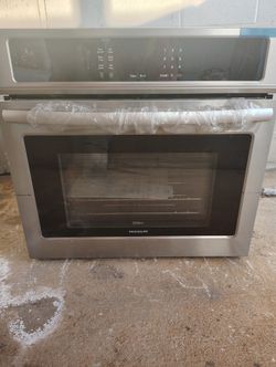 Frigidaire 30 Inch Single Wall Oven 