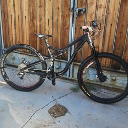Specialized Mountain Bike