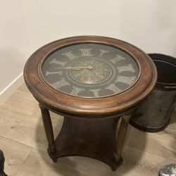 Clock Table 