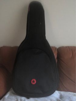 RoadRunner Acoustic Guitar Case $40 OR BEST OFFER