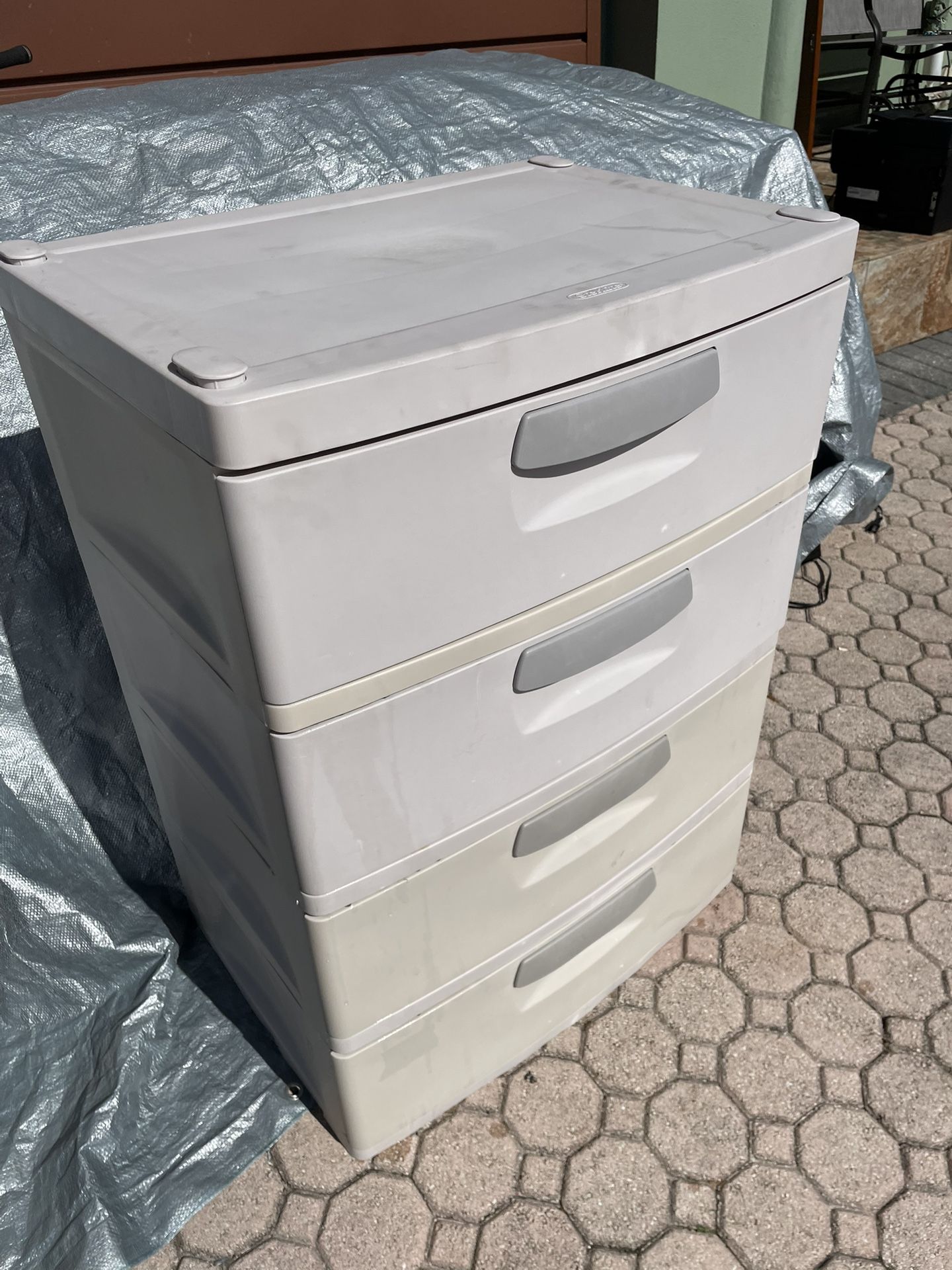 Plastic Storage Organizer With 4 Drawers 25”1/2W X 19”D X 35”1/2H $20 Firm On Price