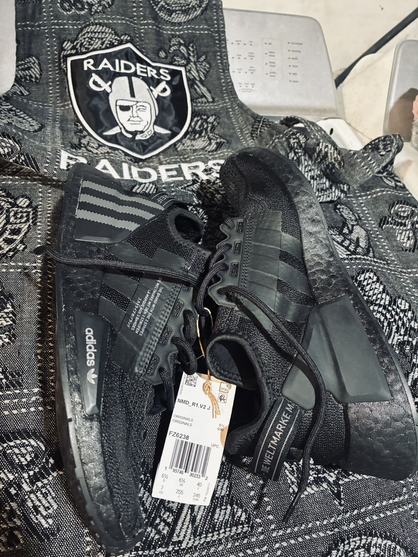New Men’s Adidas Fit Size 8.5$65