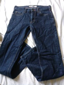 Lee Pantalones
