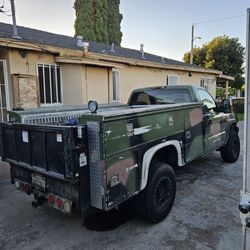 Chevy 2500HD 2006 parts