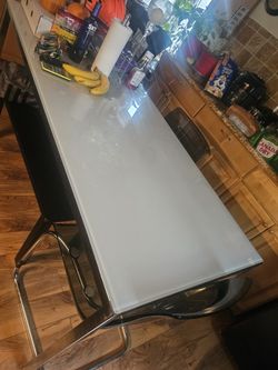 Kitchen TABLE 3 Smoked Chairs 