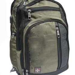 🎒SwissTech Urban Trek 18 Travel Backpack with a USB port in army green 