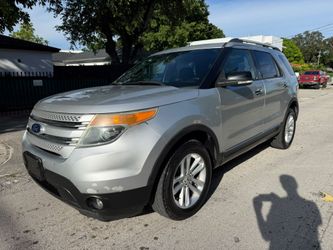 2015 Ford Explorer