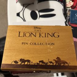 1994 Disney The Lion King Pin Collection Wood Box Set of 6 Pins