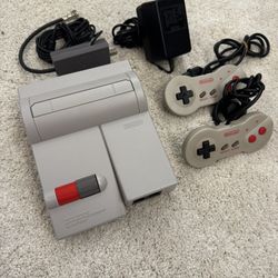 Nintendo NES Top Loading Console