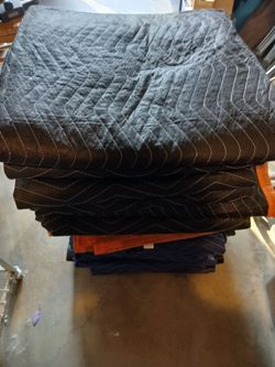 15 MOVING BLANKETS