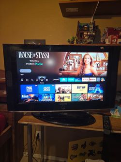 Samsung 32" TV w Amazon Fire TV stick