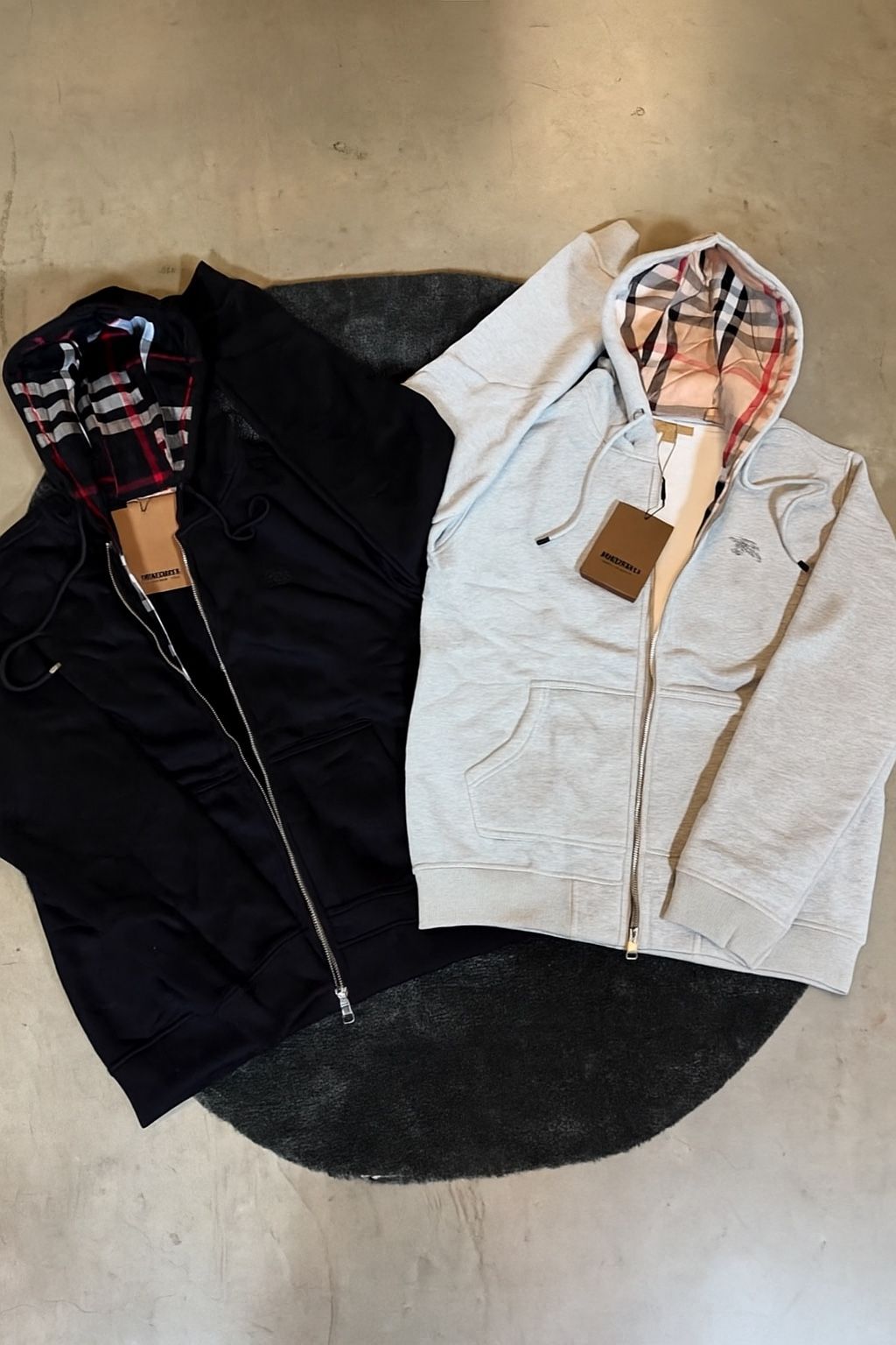 BURBERRY SWEATER