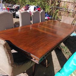 Dining Room Table & Chairs 