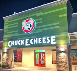 Chuck E. Cheese