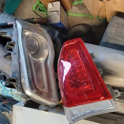 Chrysler 300 Headlight And Tailight