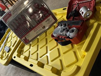 Speed demon Wood Bits And Milwaukee Hole Dozer Set