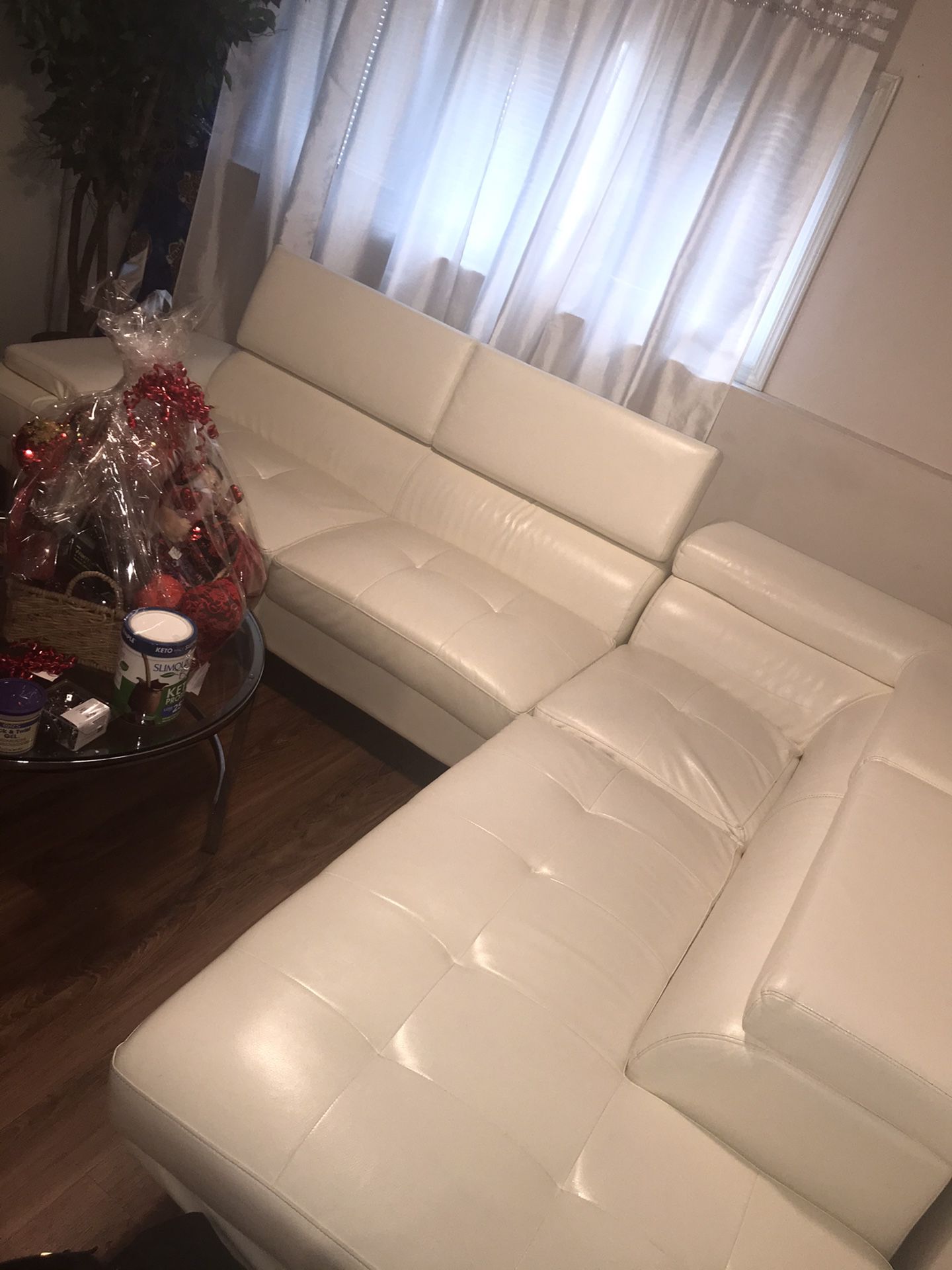 Nice white leather couch