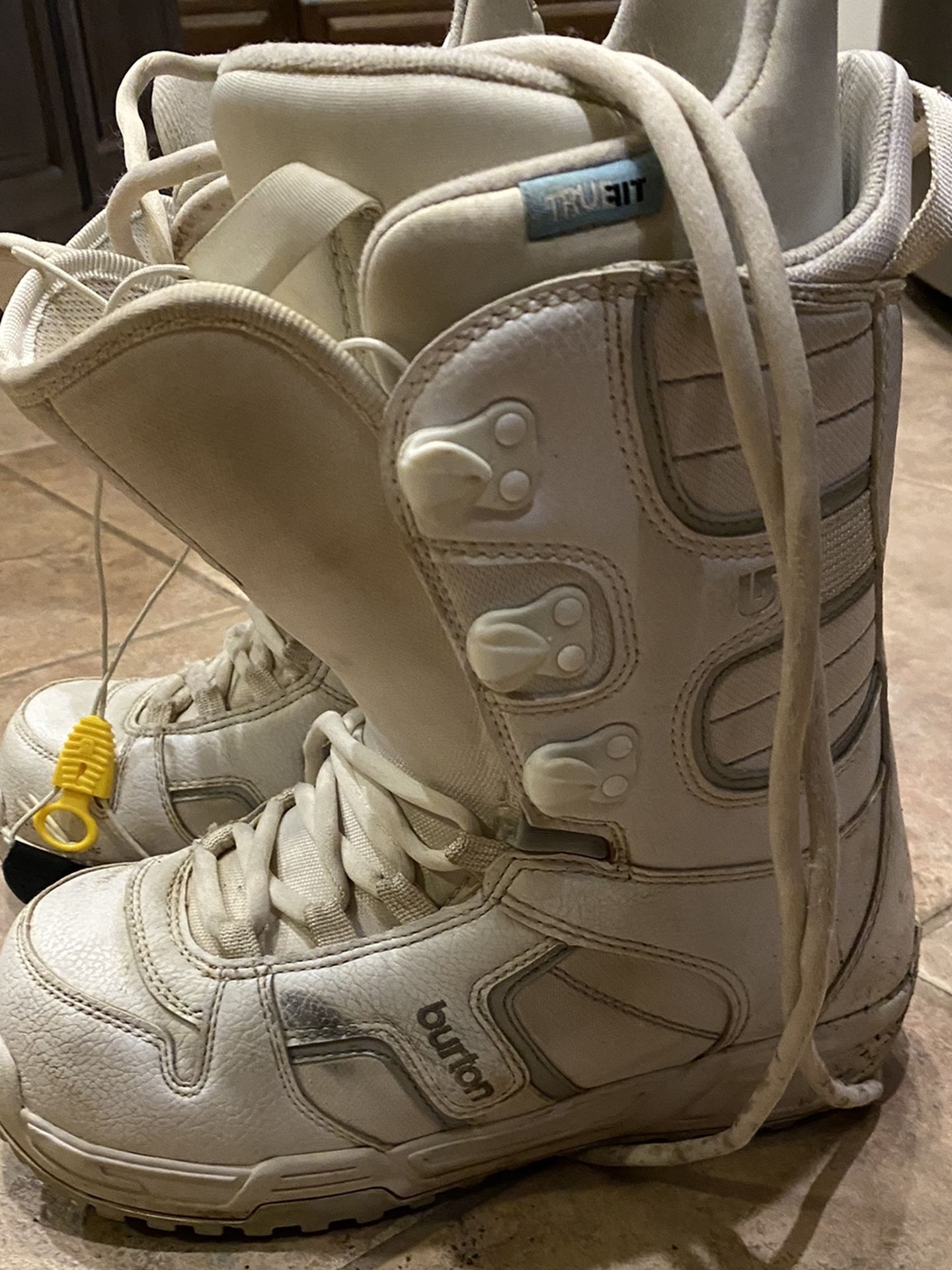 Women’s Snow Boots