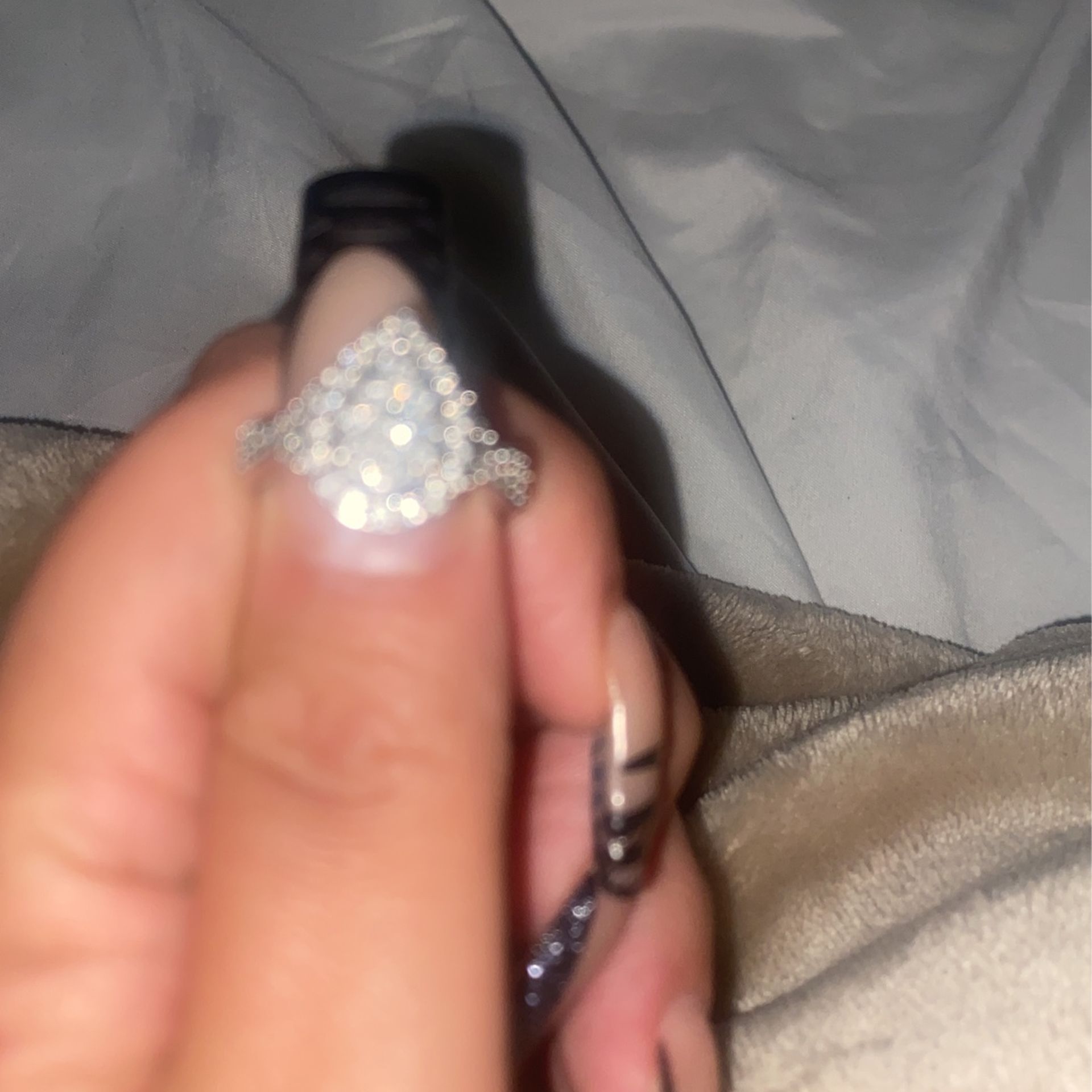 1 Carat White Hold Engagement Ring