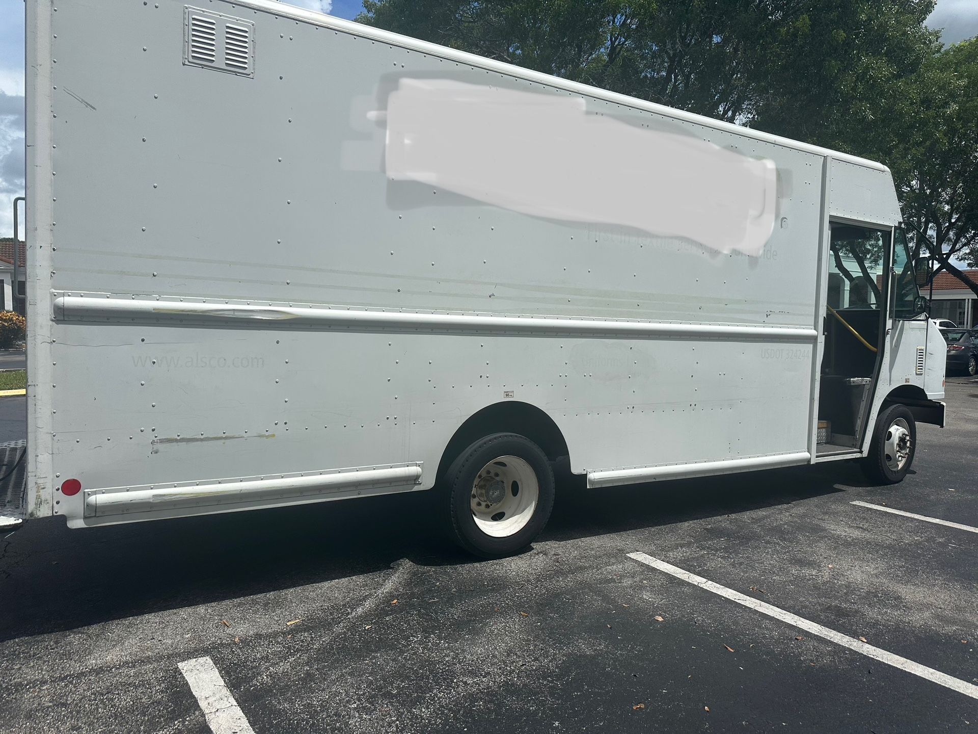 2013 Ford Commercial Chassis