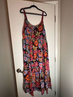 Beautiful Torrid Maxi Dress, Floral Print, Plus Size 4