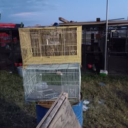 2 Bird Cages Had Them For Birds Since Last Year 30$ Takes Both Cages SELLING Pair