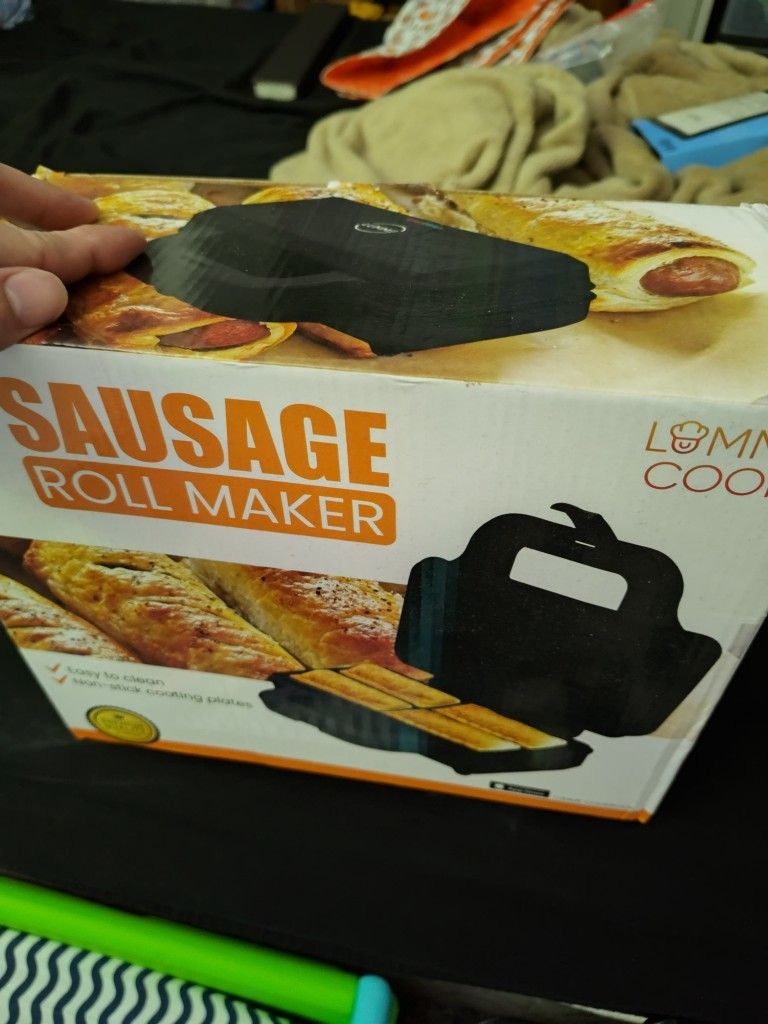 Never Opened Sausage Roll Maker 