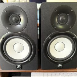 Yamaha hS5
