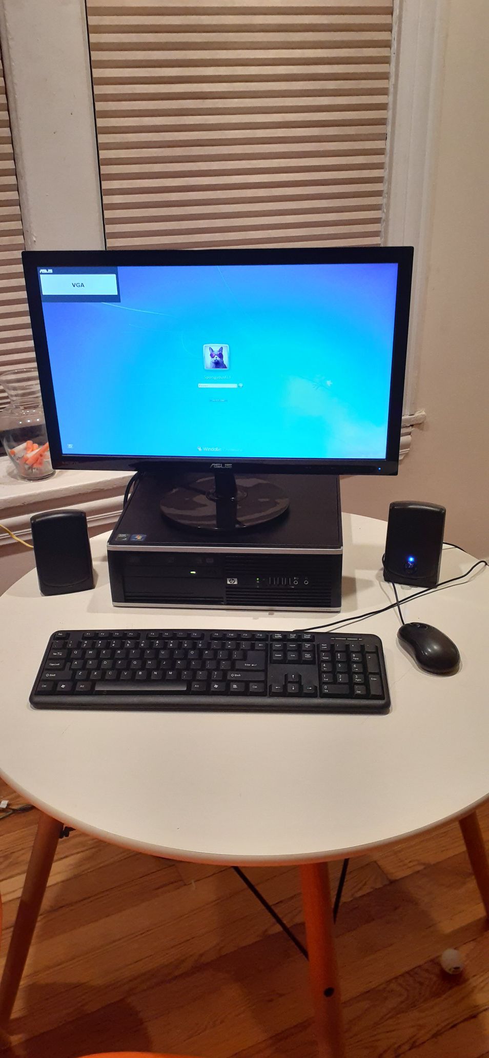 Dell Windows 7 desktop computer