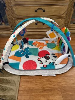 Baby Einstein play gym, piano, tummy time, activity mat