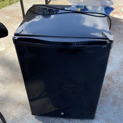 Mini Fridge Freezer 