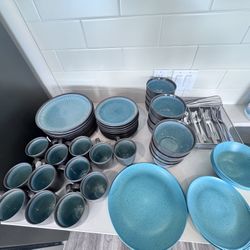 Teal Dishes + Silverware W/ Tray 