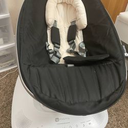 4moms MamaRoo Multi-Motion Baby Swing, Bluetooth Enabled with 5 Unique Motions, Black
