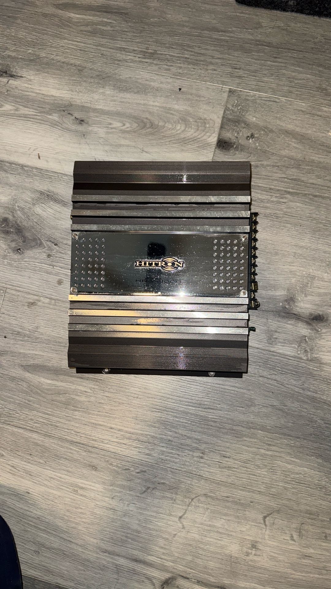 Hitron 4 Channel Power Amplifier HRA - 4100B